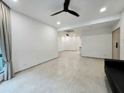 Hillview Park (D23), Condominium #579575541